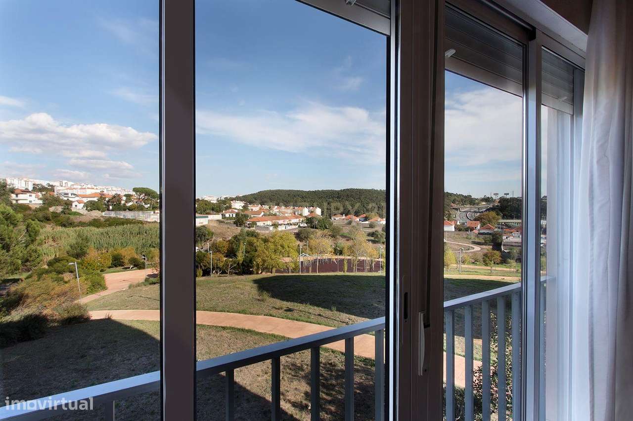 Excelente oportunidade! Apartamento T2 totalmente remodelado na Serra - Grande imagem: 5/20