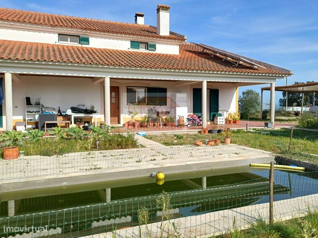 Quinta com magnífica casa e piscina - Grande imagem: 4/8