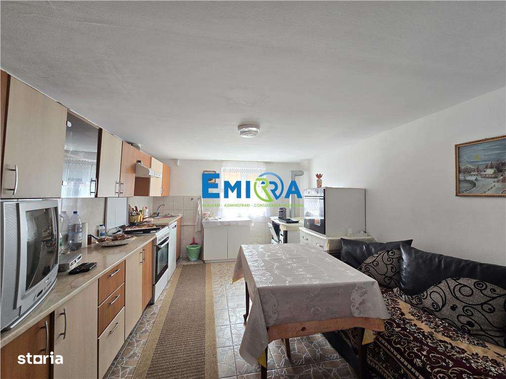 Proprietate de vanzare in Sat Izvoare, com. Bahna, judetul Neamt-8