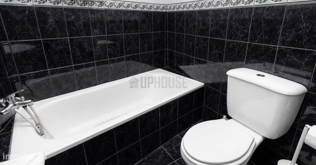 Moradia T2+1 em São Salvador - Espaço, Potencial e Proximidade à Cidad-7