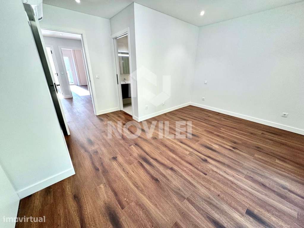 Moradia T3 em condomínio Fechado no centro de Leiria.-14