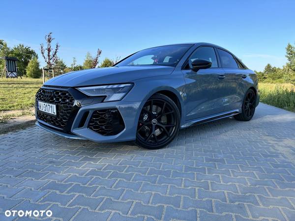 Audi RS3 TFSI Quattro S tronic - 2