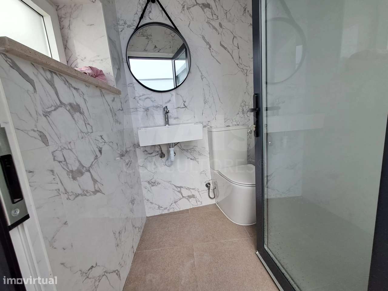 Moradia Remodelada T3 com terraço e pátio no Pó - Grande imagem: 4/20