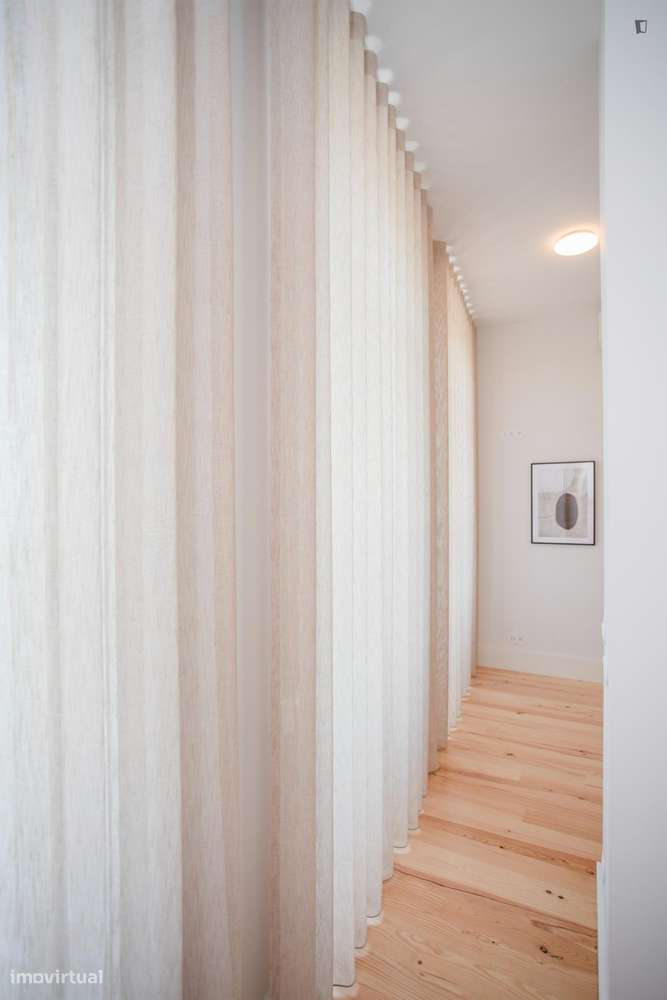 Apartamento com 1 quartos - localizado em Cedofeita Porto - Grande imagem: 2/6