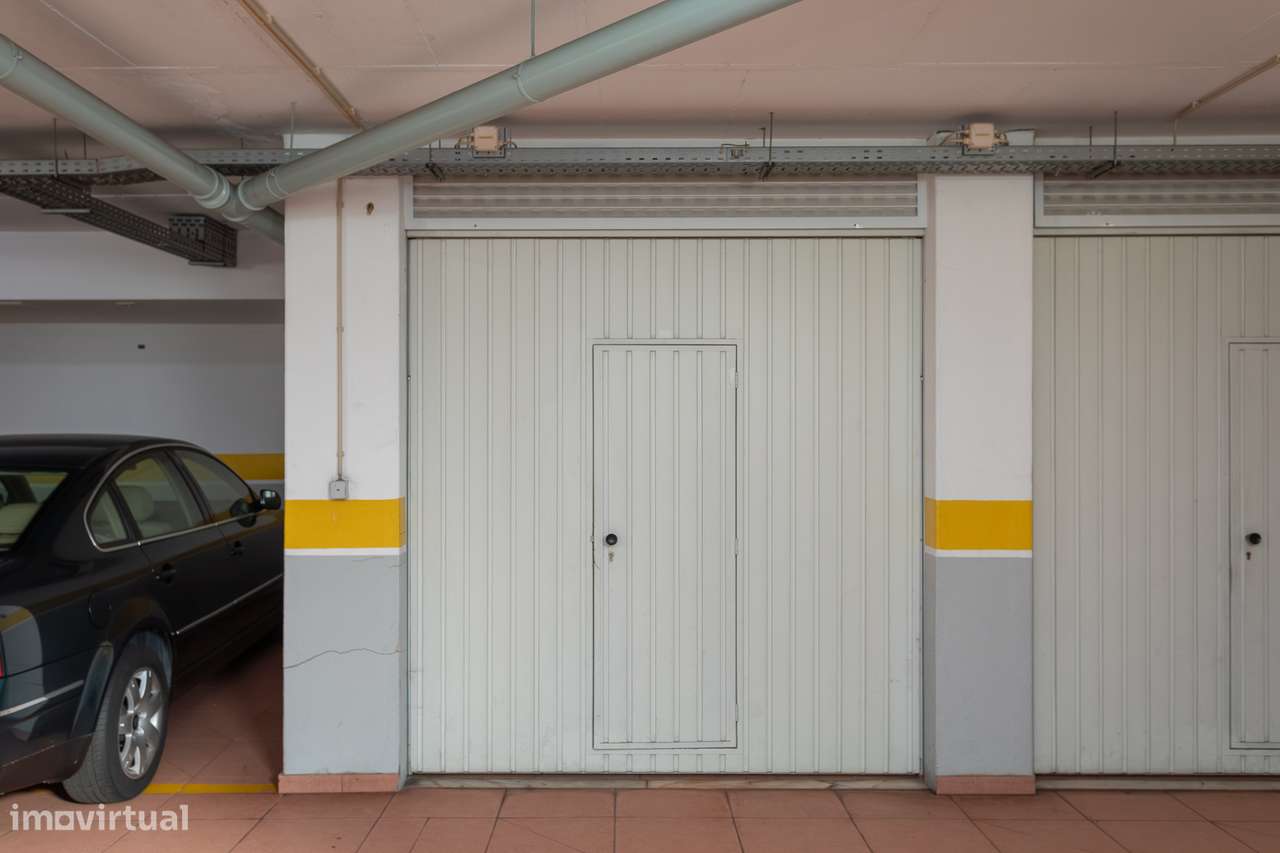 Apartamento T3 em Condomínio Privado – Abrunheira-30