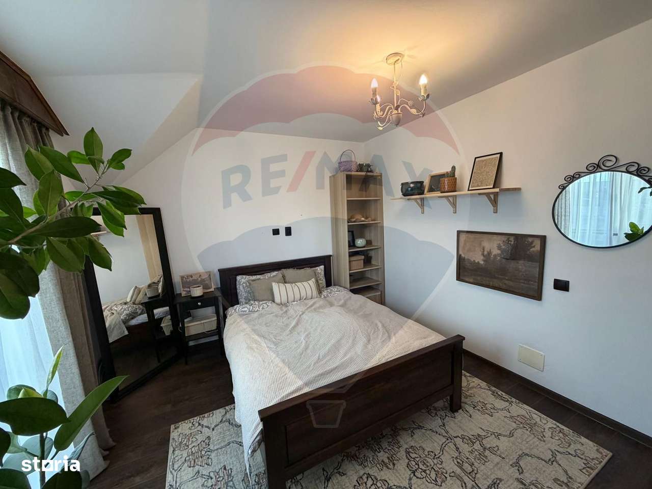 Casă  în zona Bariera Valcii-9