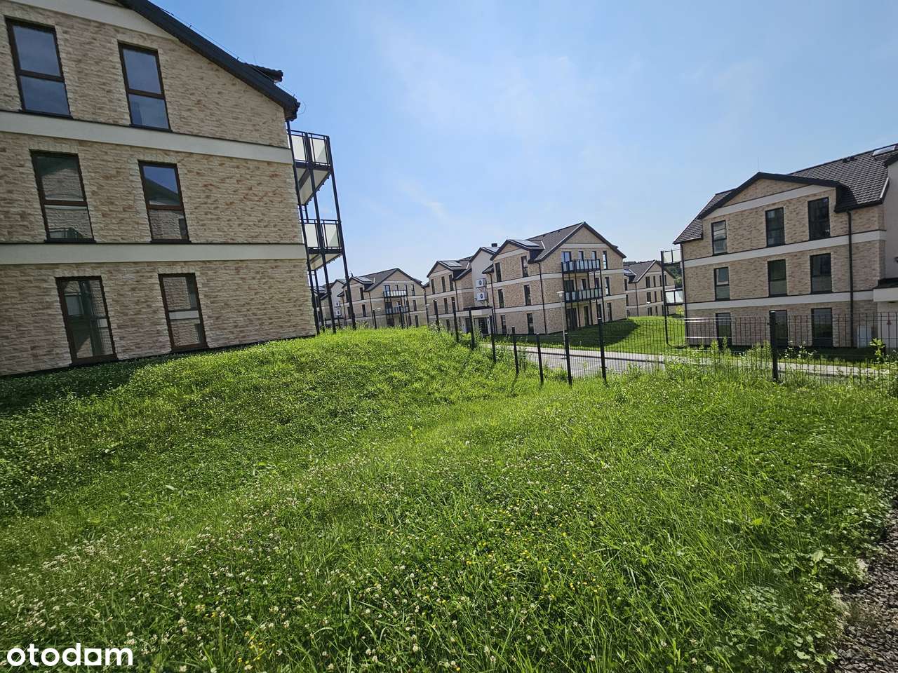 Rabaty na Święta?  Spełniamy życzenia. WYKOŃĆZONE 45,61m2 z ogrodem-6