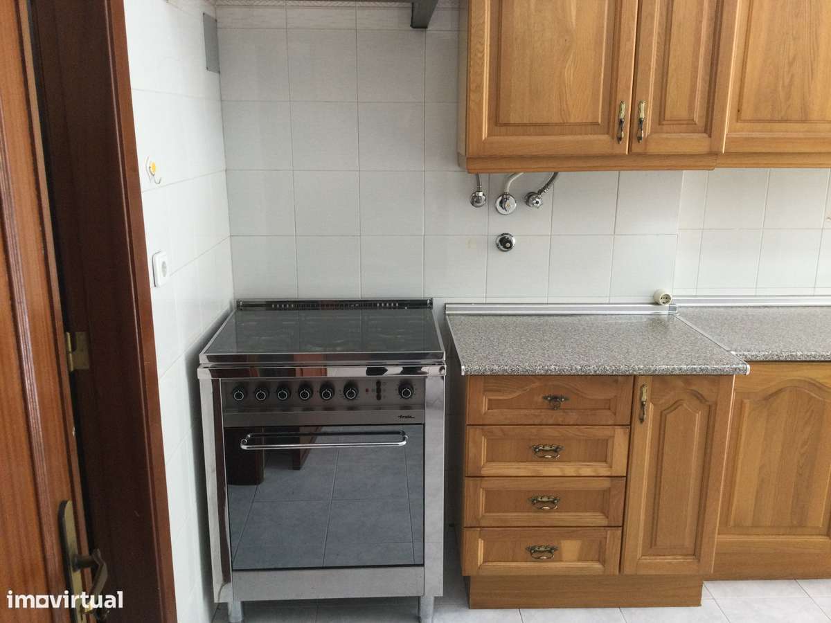 Apartamento T3 para venda em Massamá - Grande imagem: 5/32