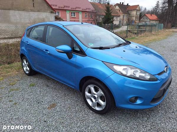 Ford Fiesta 1.25 Silver X - 19