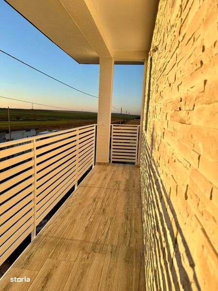 VILA 5 Camere 2 bai, 120mp util Miroslava-Vorovesti Strada UNIRII - Imagine principală: 5/8