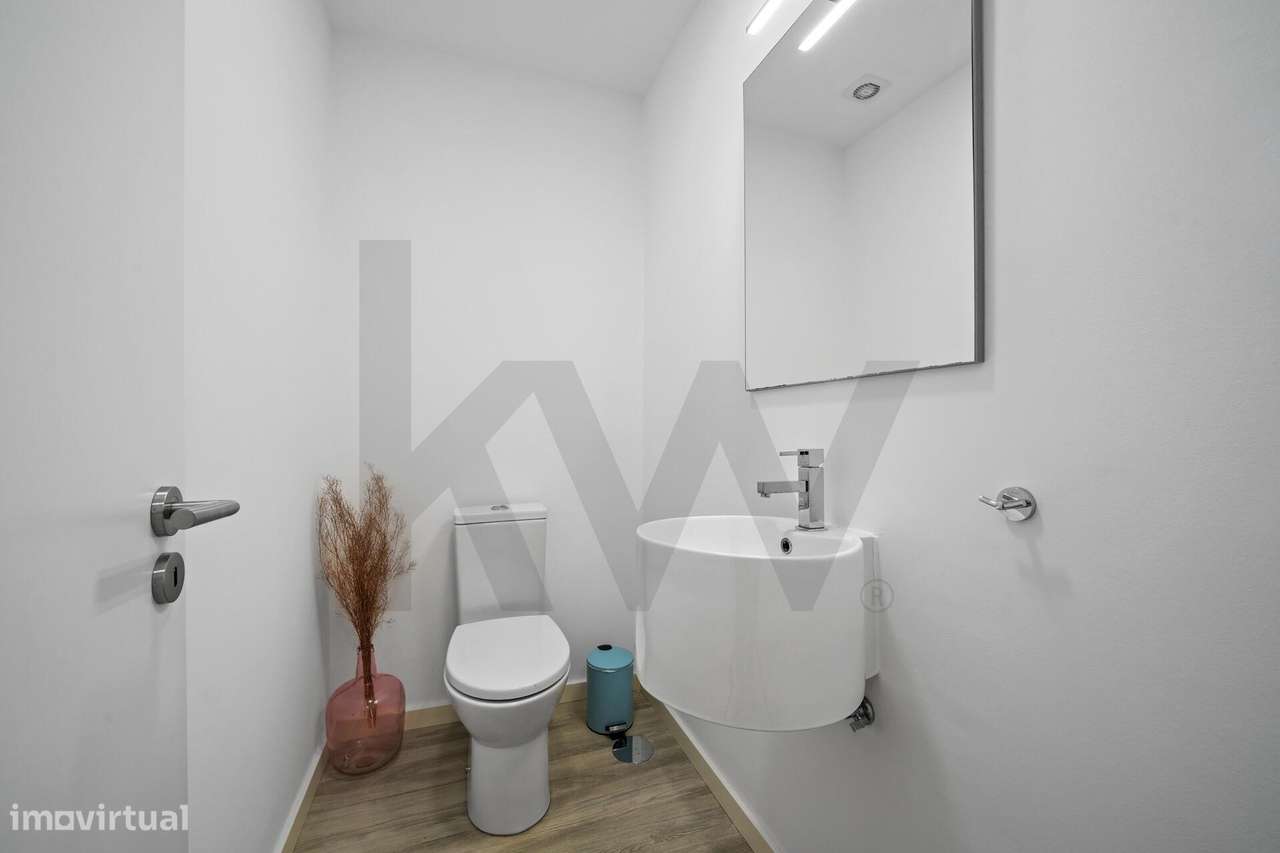 Moradia T4 com piscina e vista oceano, São Gonçalo, Funchal-28