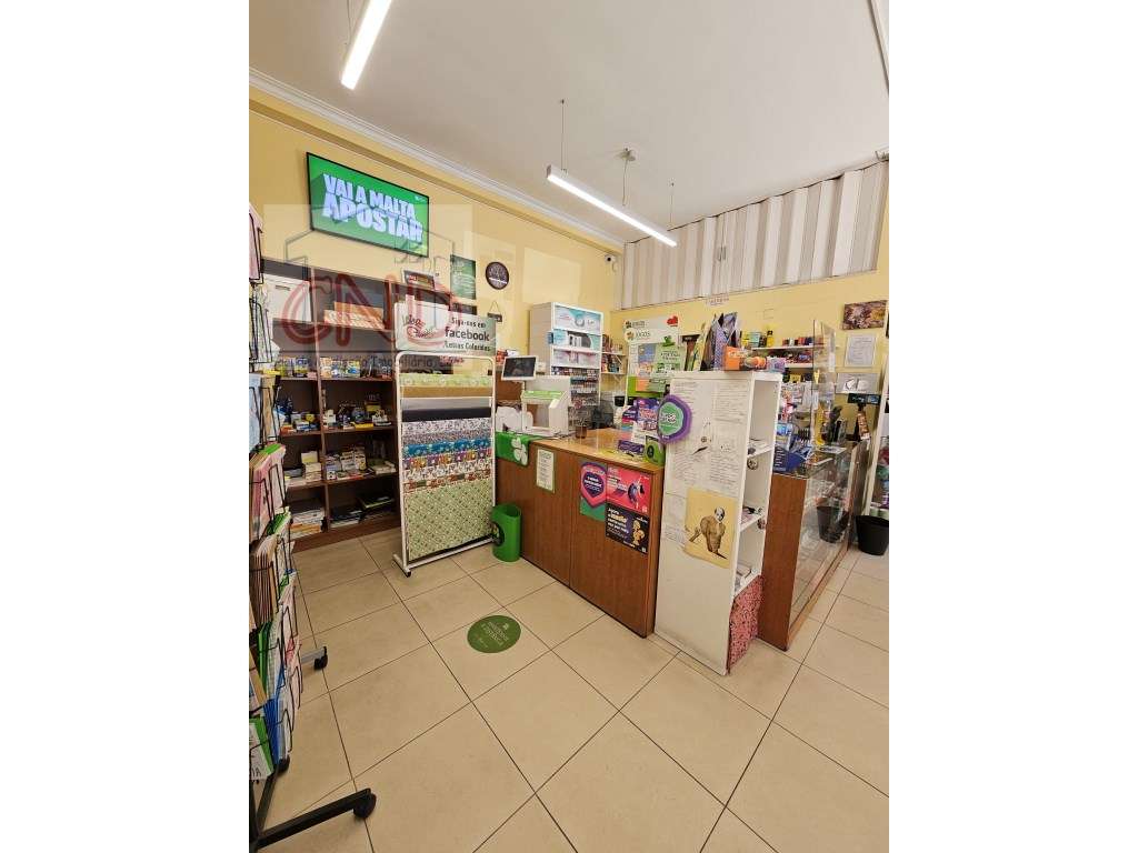 Papelaria com jogos da Santa Casa da Misericórdia, venda 100% da qu... - Grande imagem: 2/8