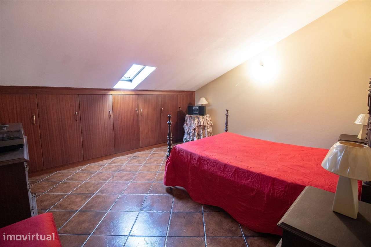 Moradia Geminada T5, Forjães-12