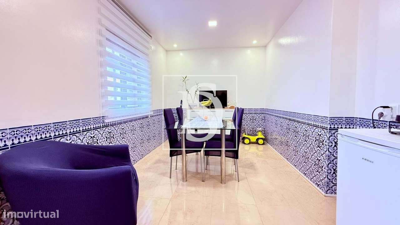 Magnifico T2 Renovado na Baixa da Banheira-3