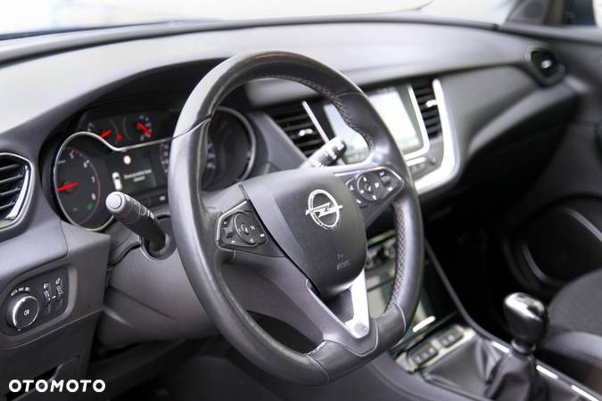 Opel Grandland X - 17