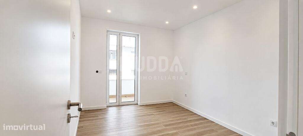 Apartamento T2+1 totalmente renovado na pitoresca vila da Nazaré-20