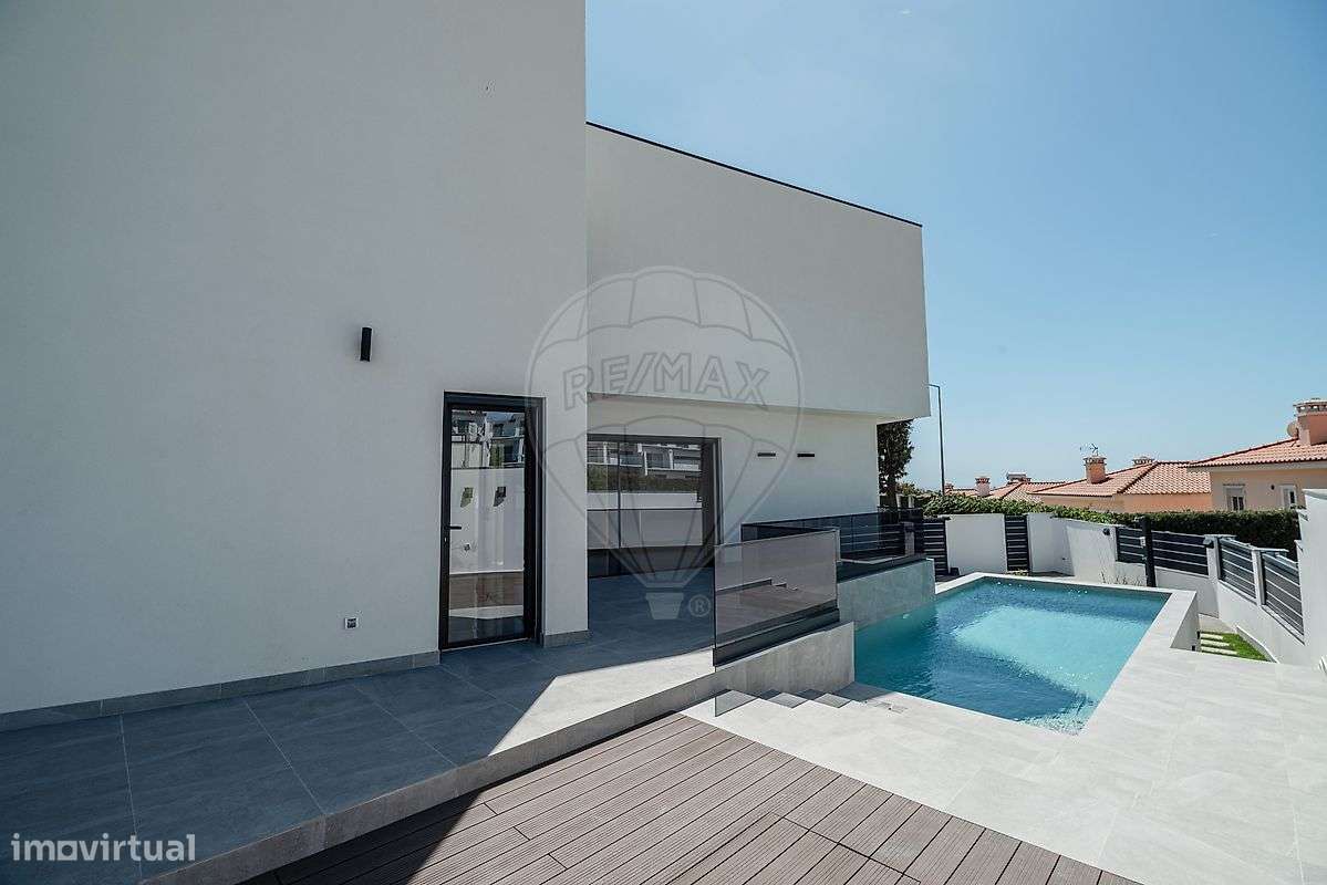 Moradia T4 para venda-16