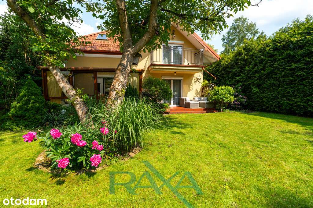 Wyjątkowy dom z sauną i ogrodem – Zielonka Bankowa - Pełny obrazek: 2/19