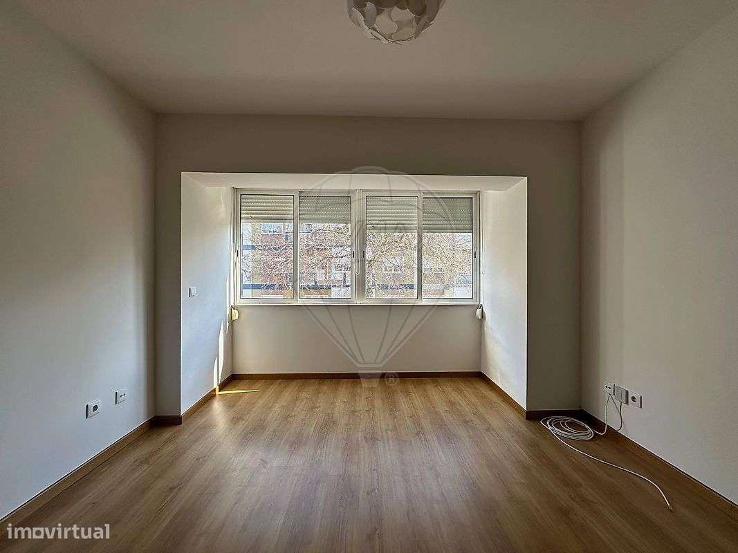 Apartamento T2 para arrendamento - Grande imagem: 3/9