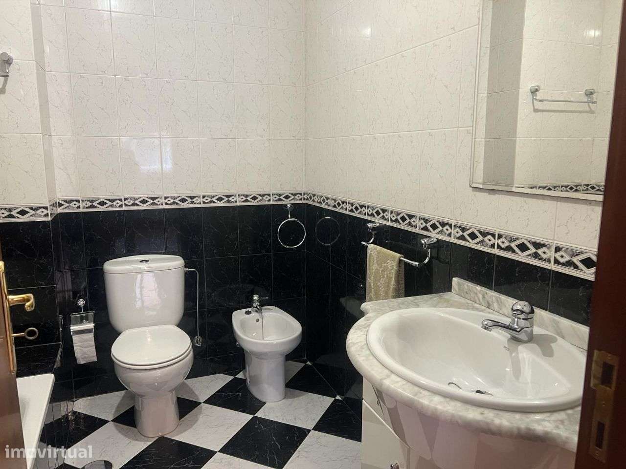 Arrendamento excelente t3 com garagem - Grande imagem: 5/18