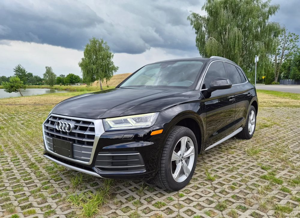 Audi Q5 FY 45 TFSI quattro S tronic design 2020