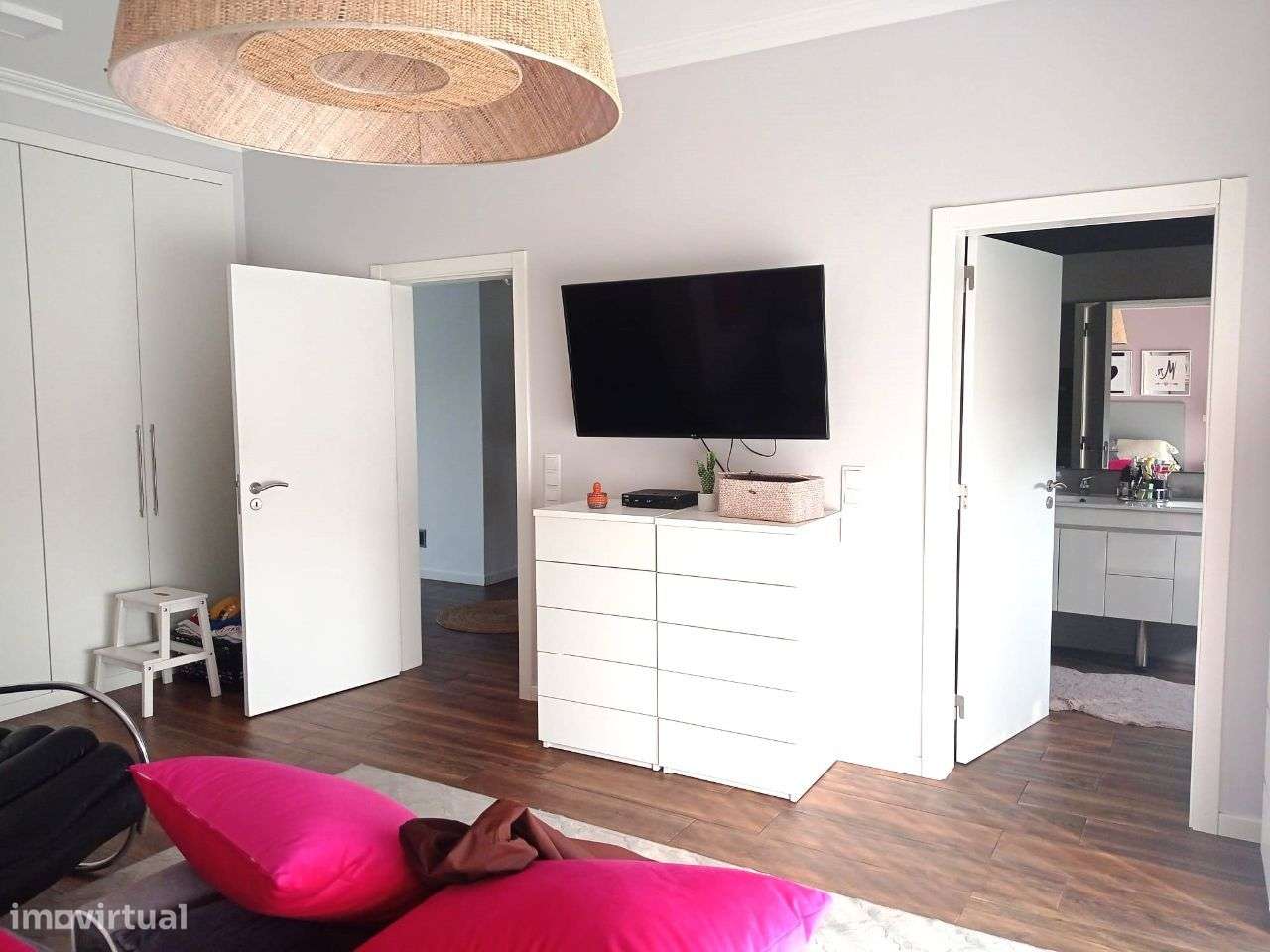 Moradia T3+1 no centro de Pataias-28