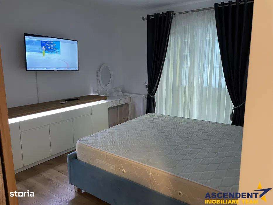 Casa pe luminoasa si eleganta prezentare, Tractorul, Brasov - Imagine principală: 4/8