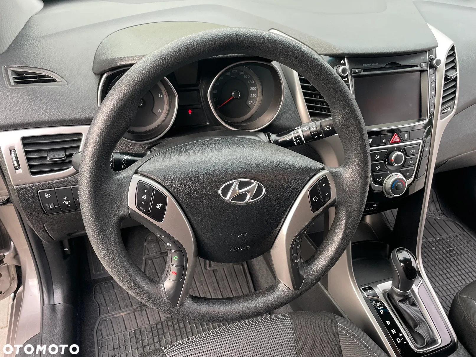 Hyundai I30 1.6 CRDI Automatik Style - 16