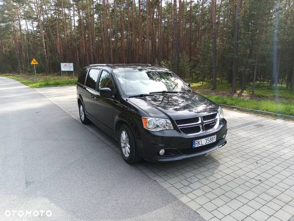 Dodge Grand Caravan - 1