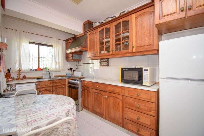 Moradia T3 - Buzano - Grande imagem: 5/12