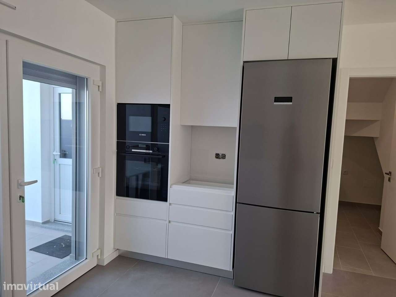 Moradia T4 em construção - Grande imagem: 4/14