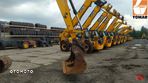 JCB JS130 LC - 13