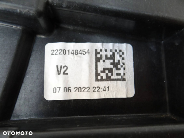 Wentylator chłodnicy VW T-ROC SEAT SKODA OCTAVIA IV AUDI 5WA121203L - 12