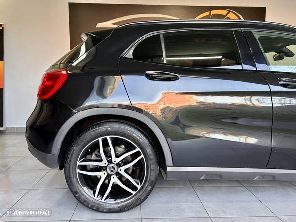 Mercedes-Benz GLA 220 CDI 7G-DCT Style - 17