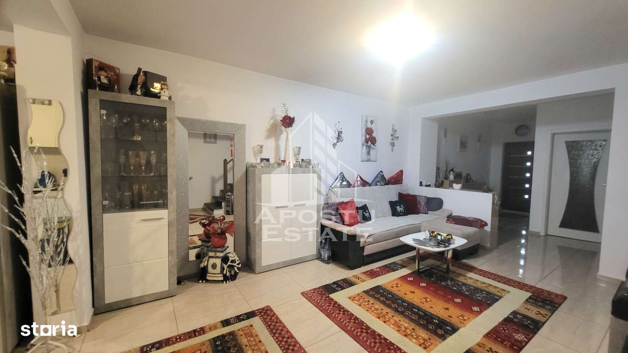 Casa insiruita,3 dormitoare,2 bai,Dumbravita - Imagine principală: 3/20