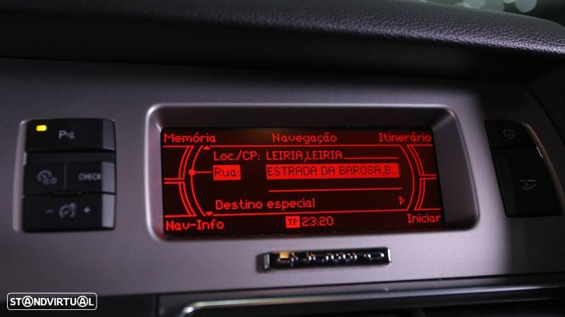 Audi Q7 3.0 TDi Tiptronic - 18