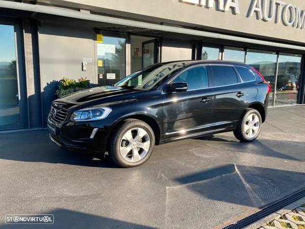 Volvo XC 60 D4 Geartronic Momentum Pro - 4