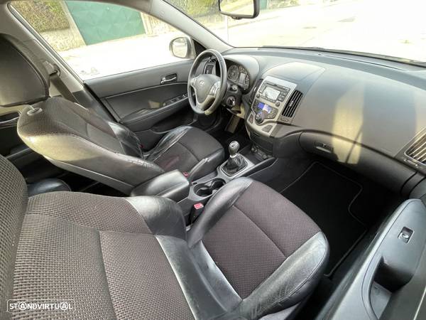 Hyundai i30 1.6 CRDi STyle CPF - 9