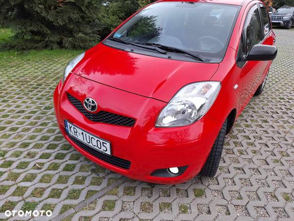 Toyota Yaris 1.0 Terra Start - 2