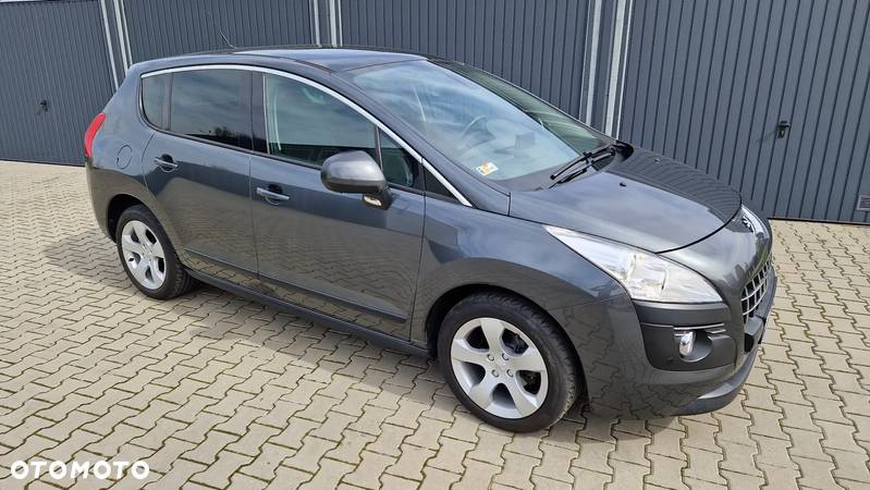 Peugeot 3008 1.6 Premium - 6