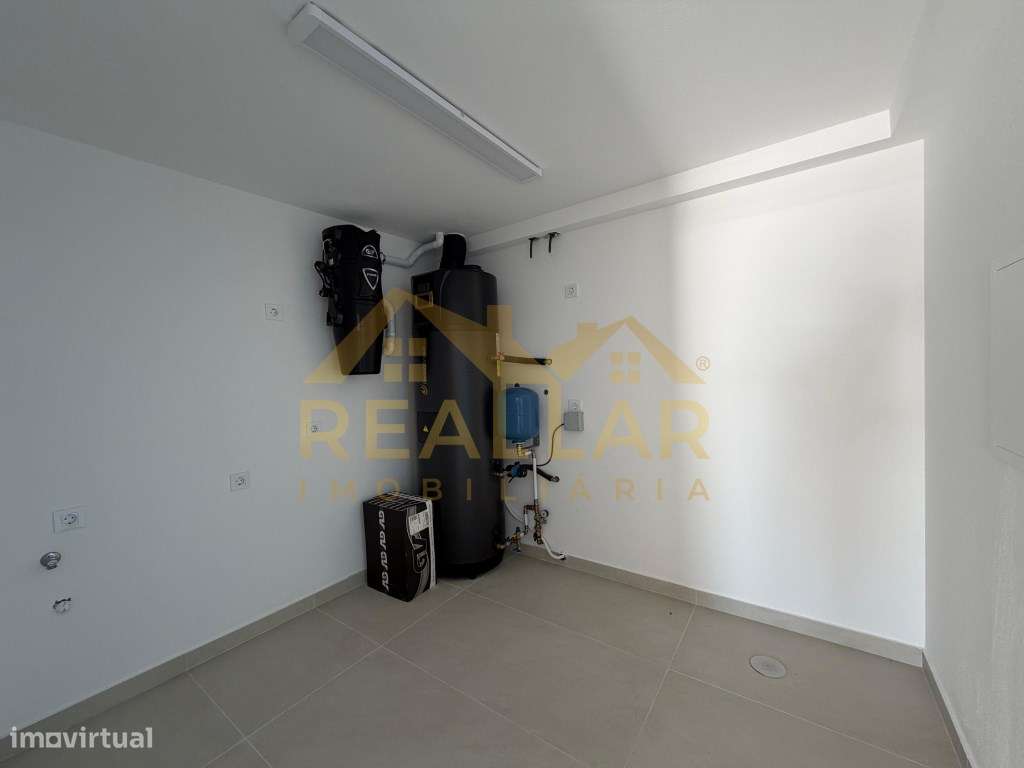 Villas Rio & Mar: Moradias T4 Exclusivas na Primeira Linha de Espos...-23