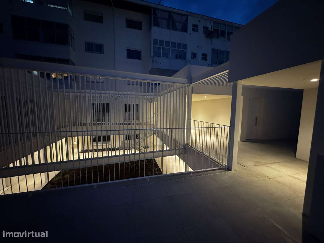 Apartamento T2 - Centro Guimarães-23