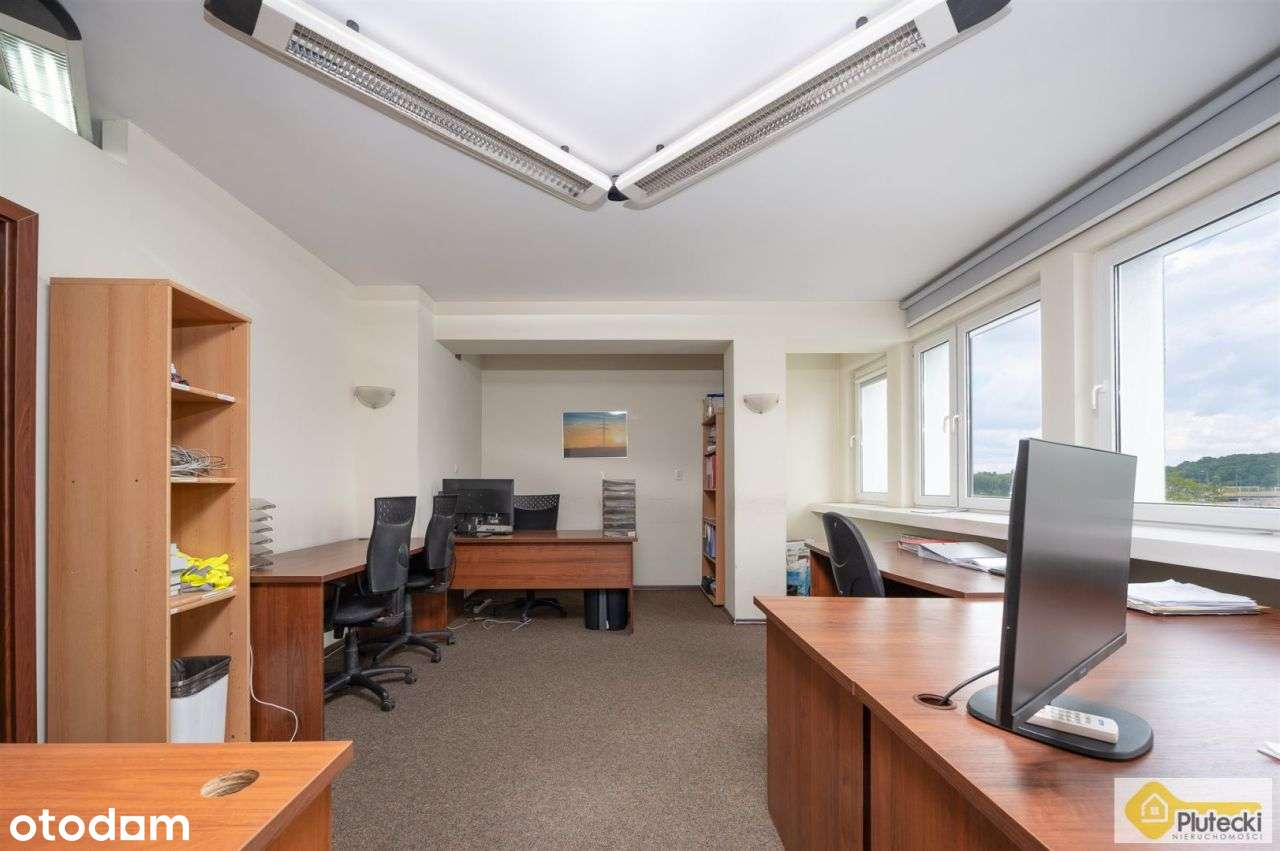 Duży lokal biurowy w świetnej lokalizacji-5
