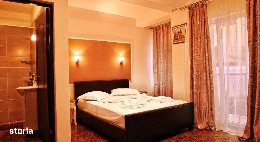 Minihotel Eforie Nord D+P+3 19 camere la 200m de mare - Imagine principală: 3/10