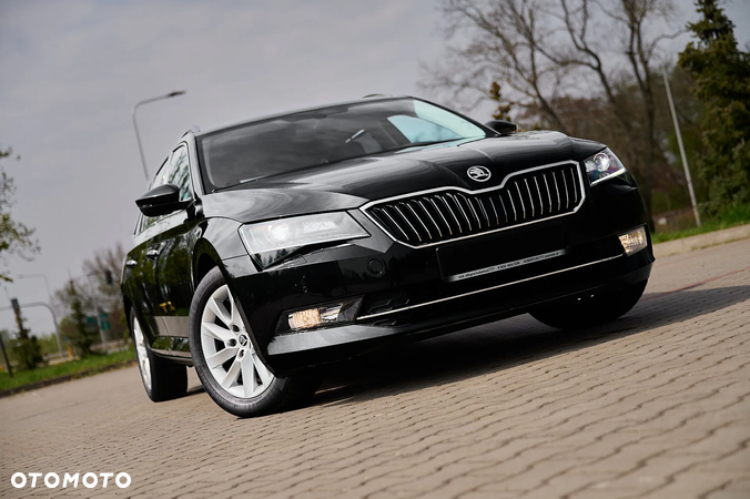 Skoda Superb Combi 1.6 TDI DSG Style - 9