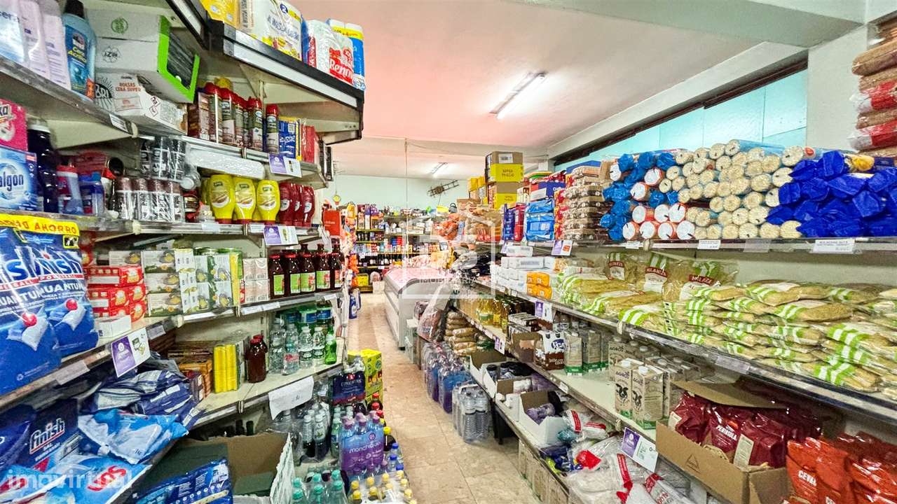 Loja T0 Trespasse em Nespereira e Casais,Lousada - Grande imagem: 4/13
