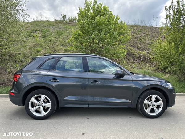 Audi Q5 2.0 40 TDI quattro S tronic Sport - 6