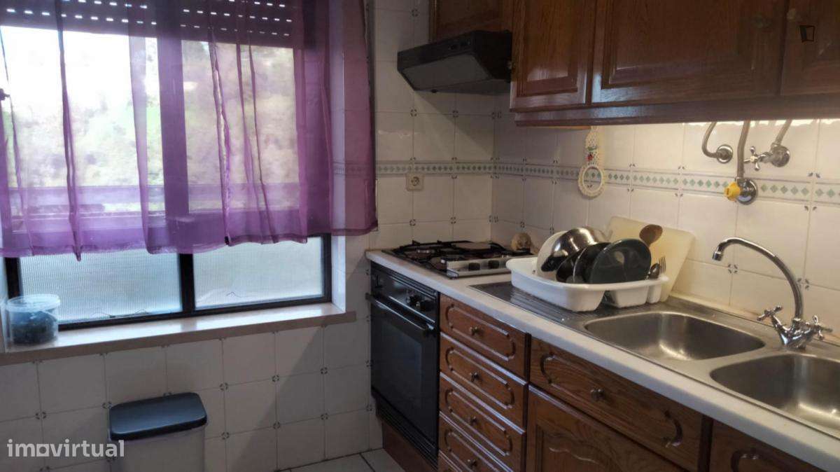 Quarto - localizado em Montes Claros Coimbra - Grande imagem: 5/10