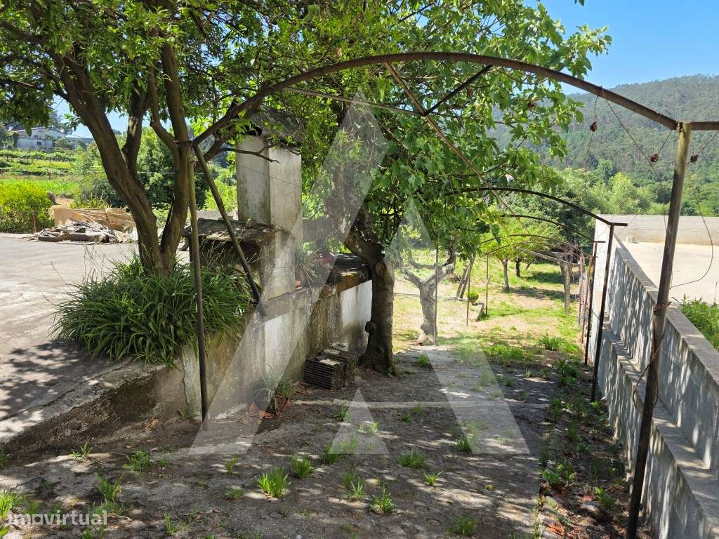 Excelente Moradia T4 em Carregosa, Oliveira de Azeméis-35