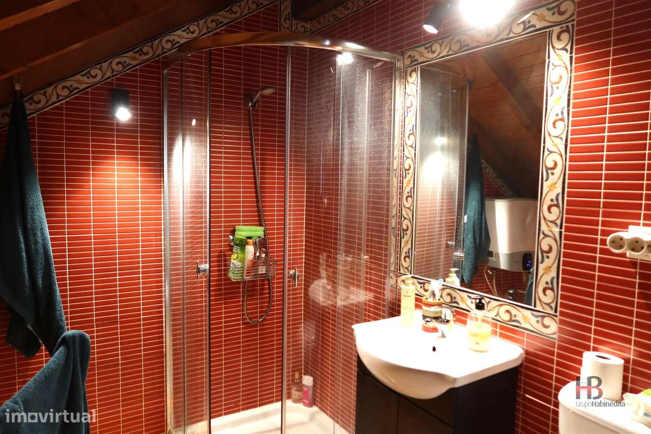 Oportunidade Única: Moradia T3 no Centro de Gondomar-7